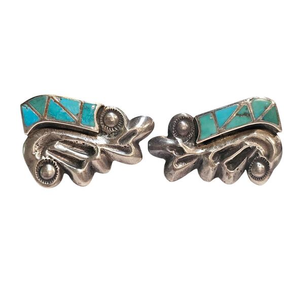 Vintage 1940s Zuni Insect Turquoise Inlay Sterling Silver Screw-Back Earrings - Picture 2 of 3